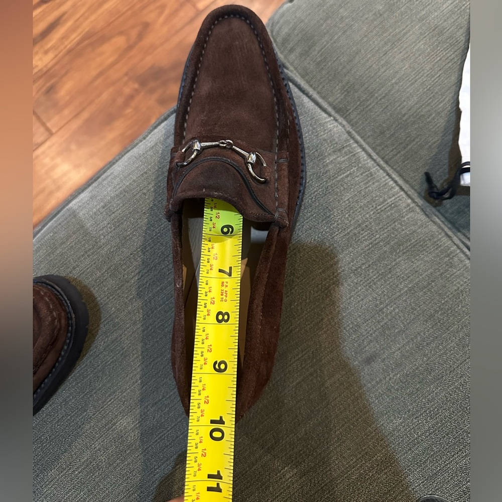 Gucci Women's Brown Suede Loafers - Picture 14 of 16